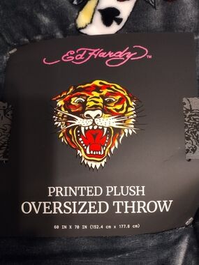 Ed Hardy Black & Multicolor Printed Plush Oversized Throw
